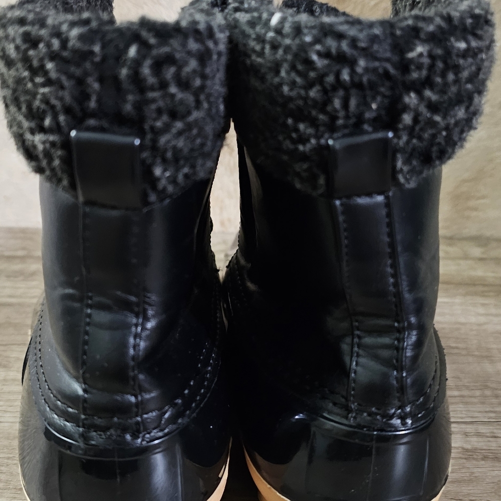 Snow boots - Picture 2 of 3